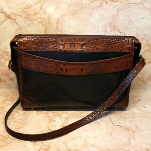 Brahmin vintage black leather brown croc embosed trims crossbody bag